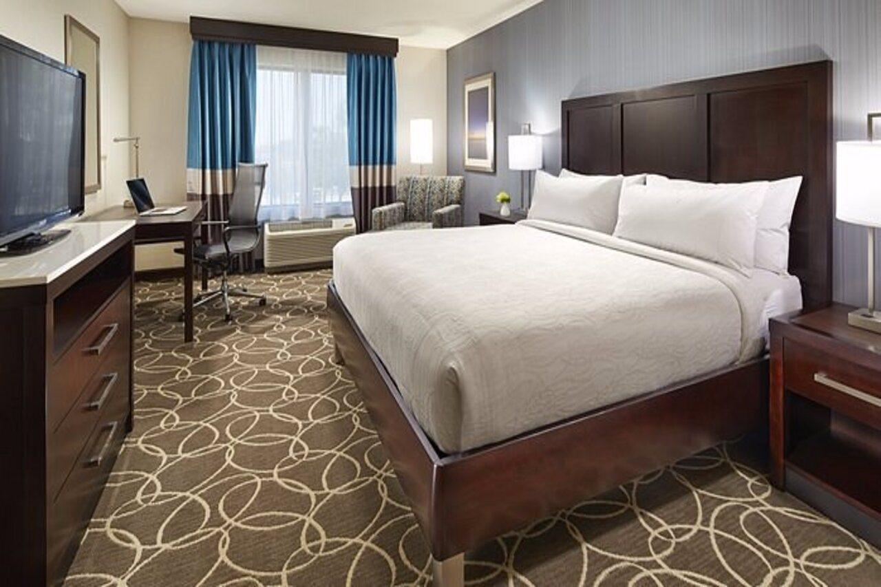 Hilton Garden Inn Сан Маркос Экстерьер фото